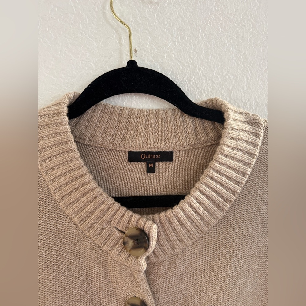 Quince 100% Organic Cotton Button Front Cardigan in speckled beige size medium - Picture 6 of 10